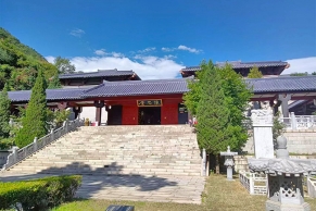 长城华人怀思堂资质解析与购墓指南